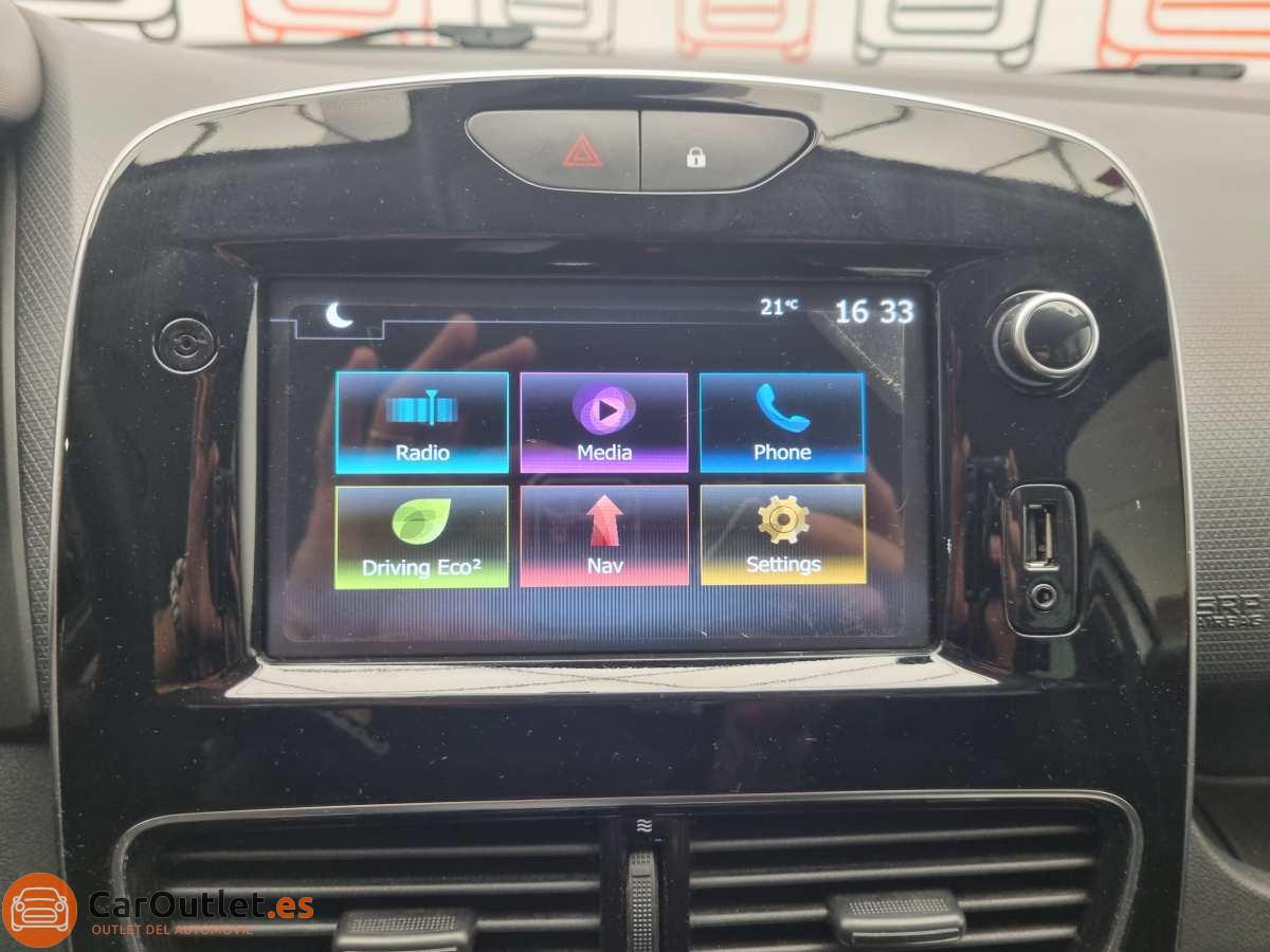 23 - Renault Clio 2019