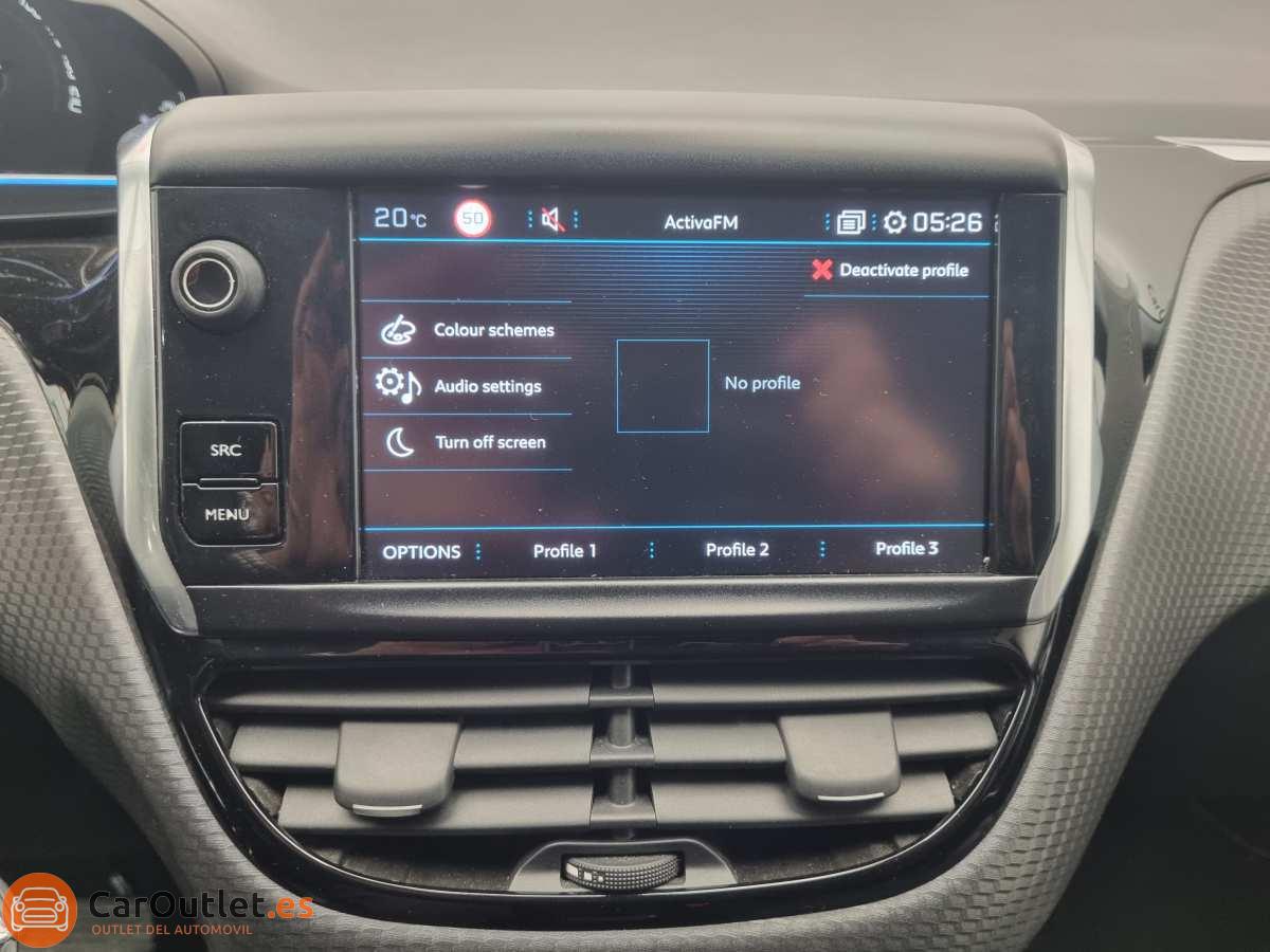 26 - Peugeot 2008 2019 - AUTO