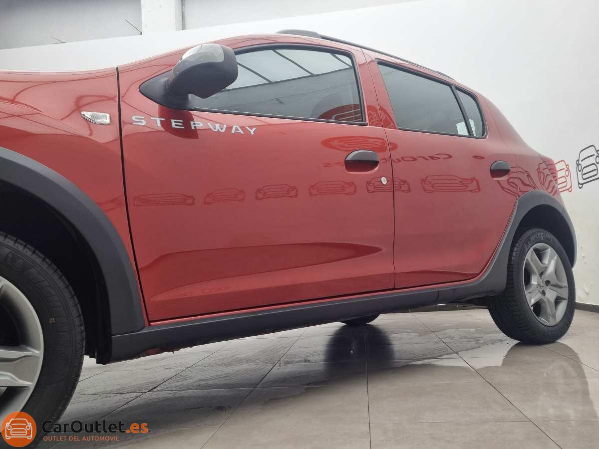 4 - Dacia Sandero Stepway 2018