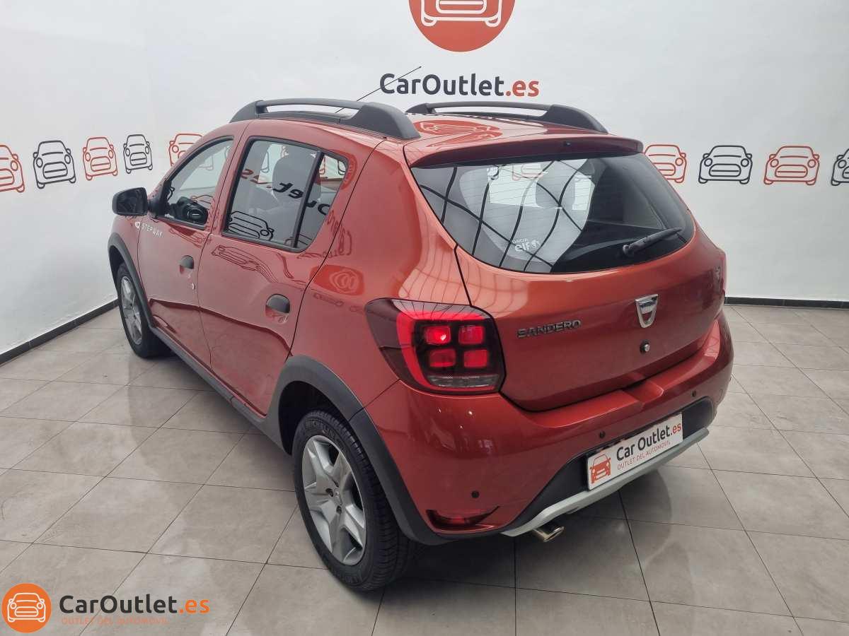 10 - Dacia Sandero Stepway 2018