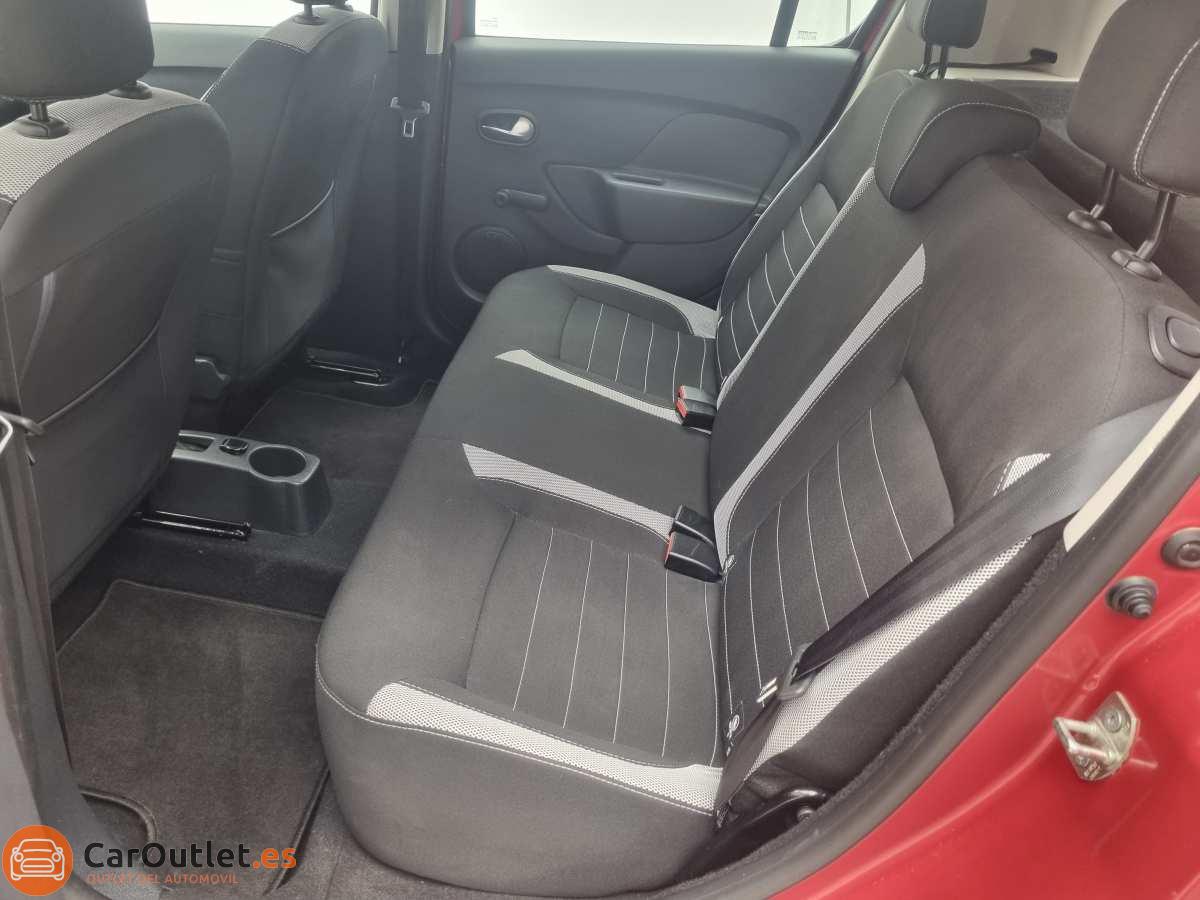 12 - Dacia Sandero Stepway 2018