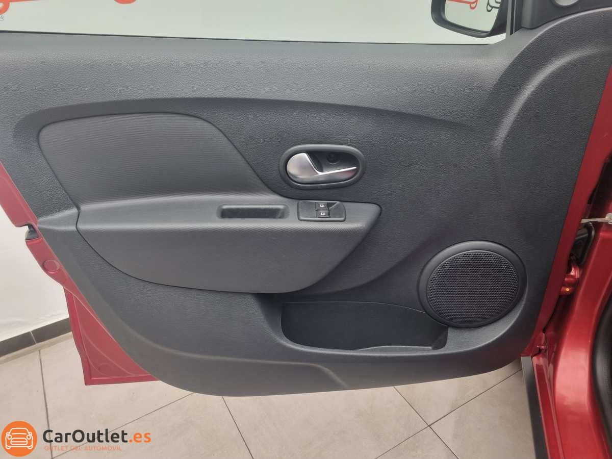 13 - Dacia Sandero Stepway 2018