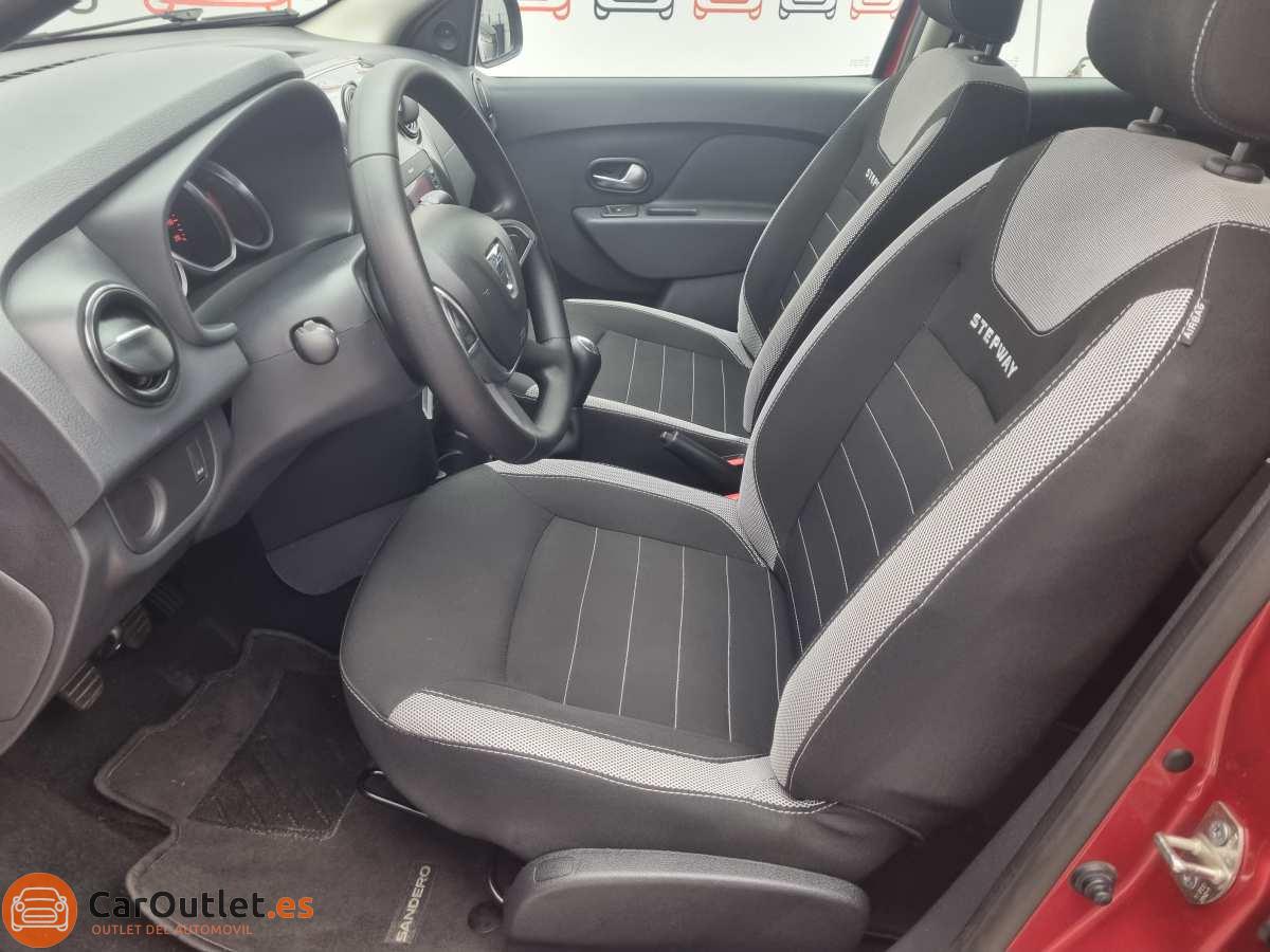 14 - Dacia Sandero Stepway 2018