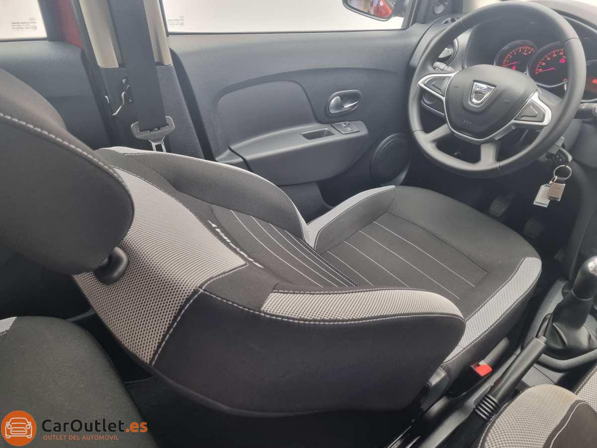 17 - Dacia Sandero Stepway 2018