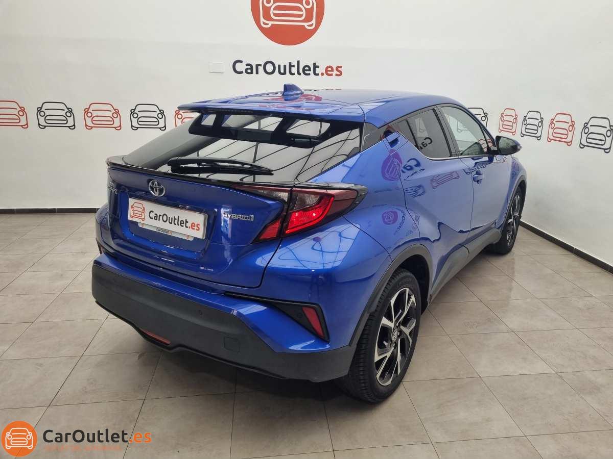 8 - Toyota CHR 2021 - AUTO