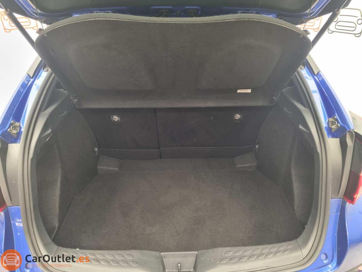 11 - Toyota CHR 2021 - AUTO