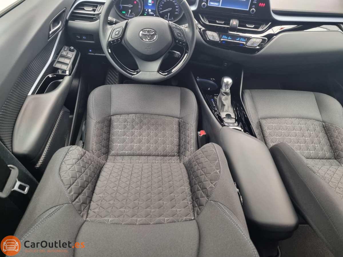 19 - Toyota CHR 2021 - AUTO