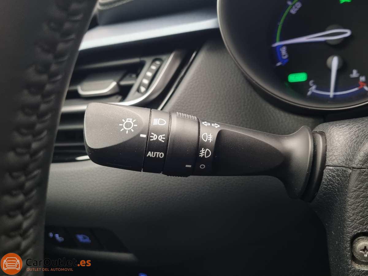 25 - Toyota CHR 2021 - AUTO