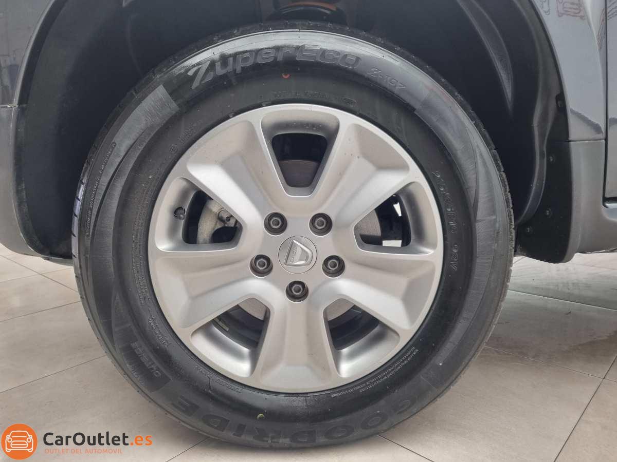 6 - Dacia Duster 2016