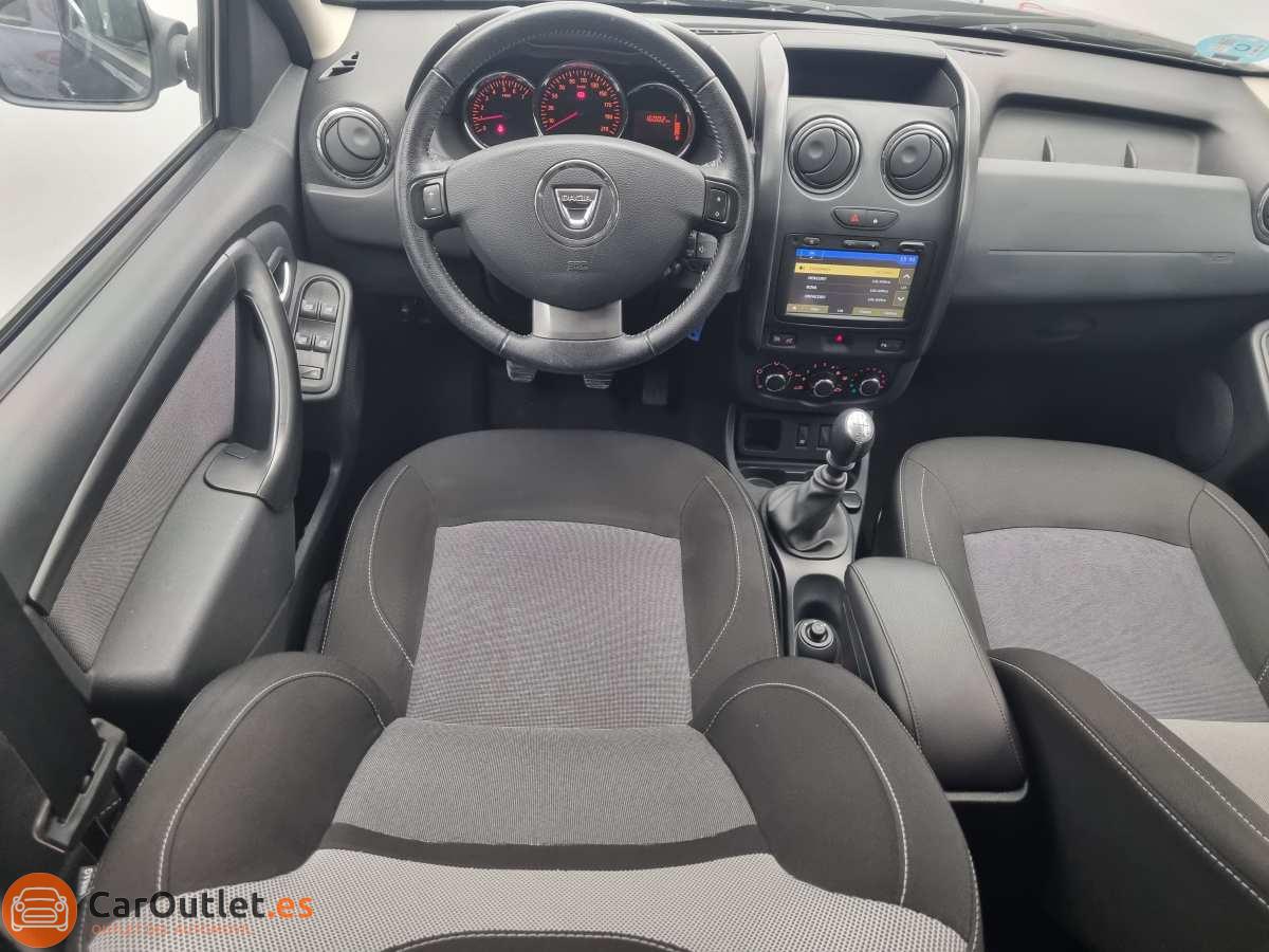 17 - Dacia Duster 2016