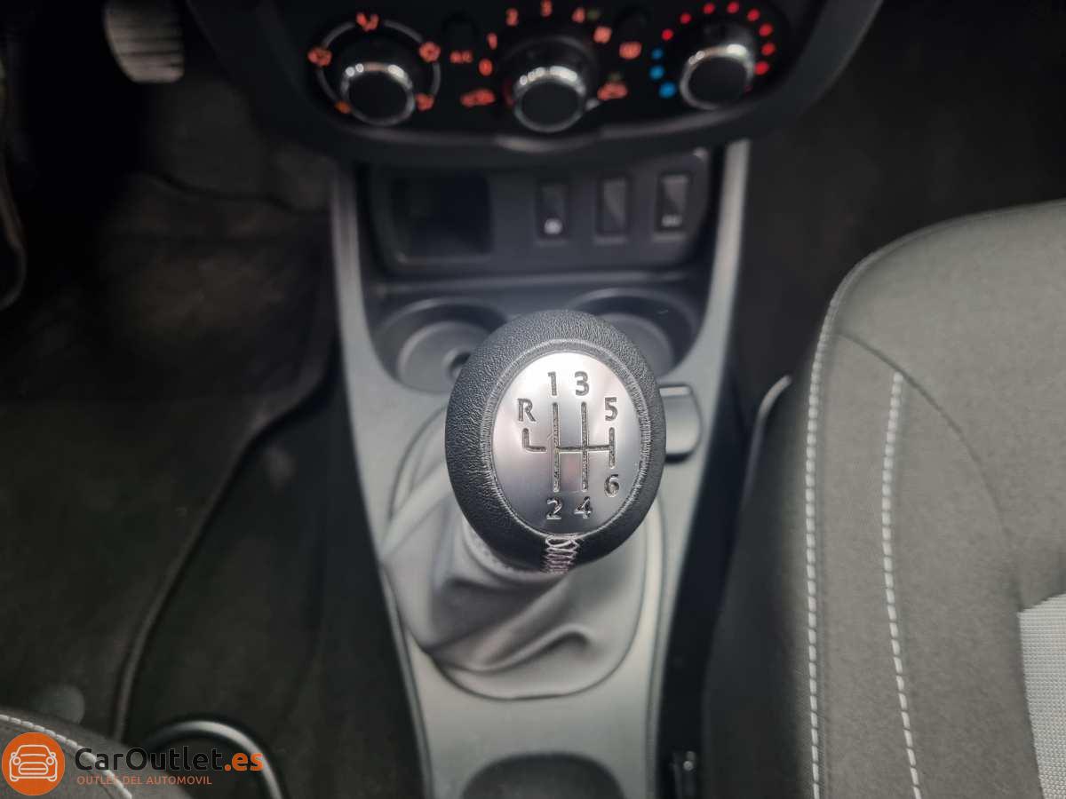 25 - Dacia Duster 2016