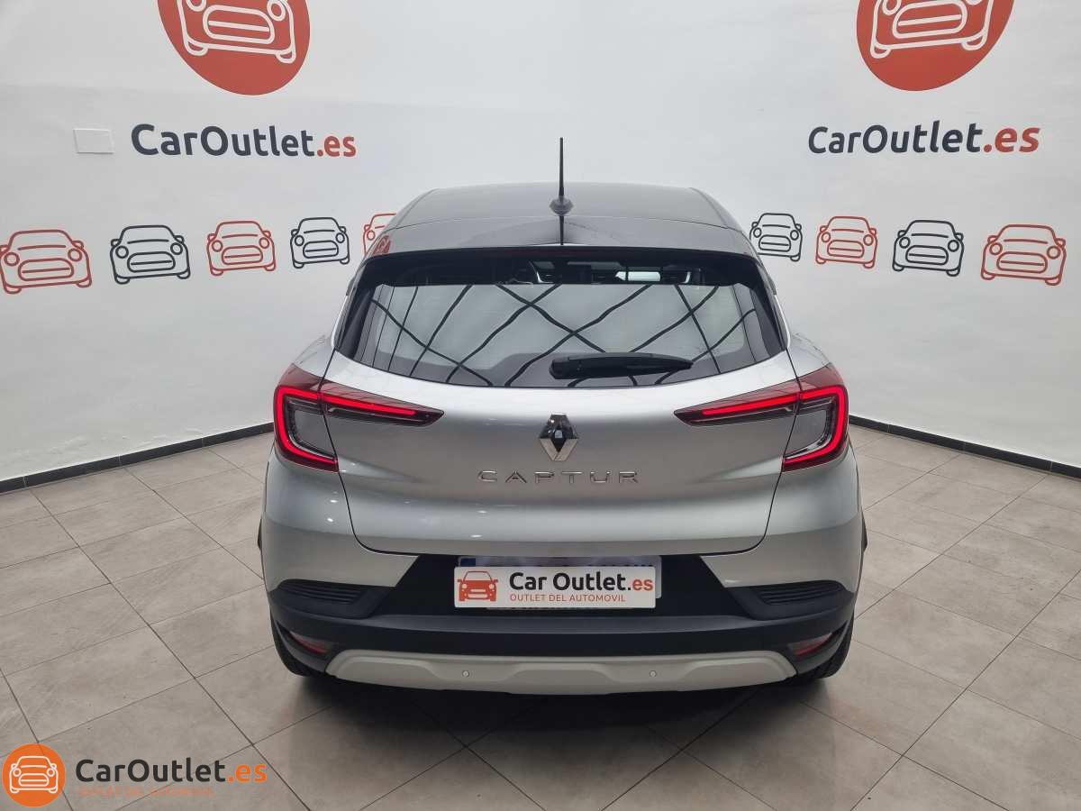9 - Renault Captur 2023