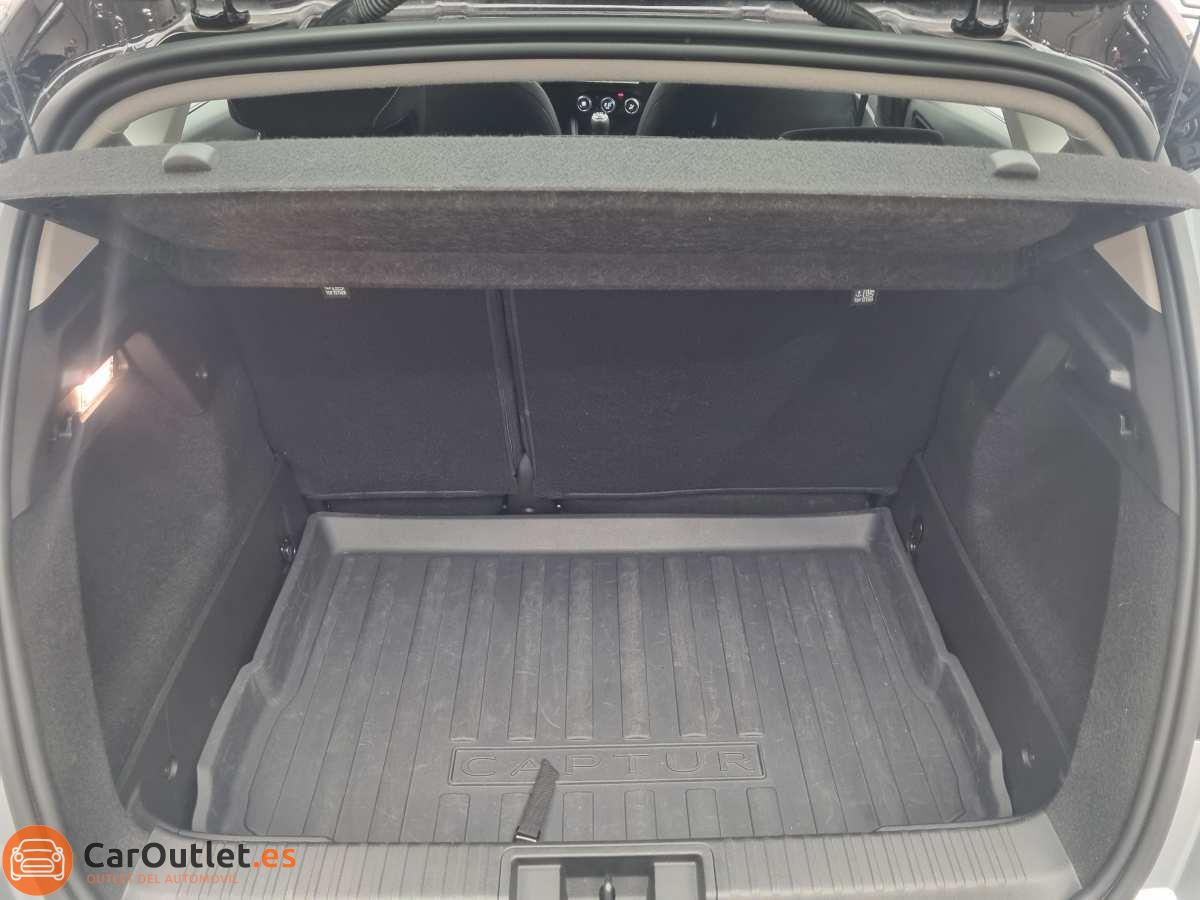 11 - Renault Captur 2023