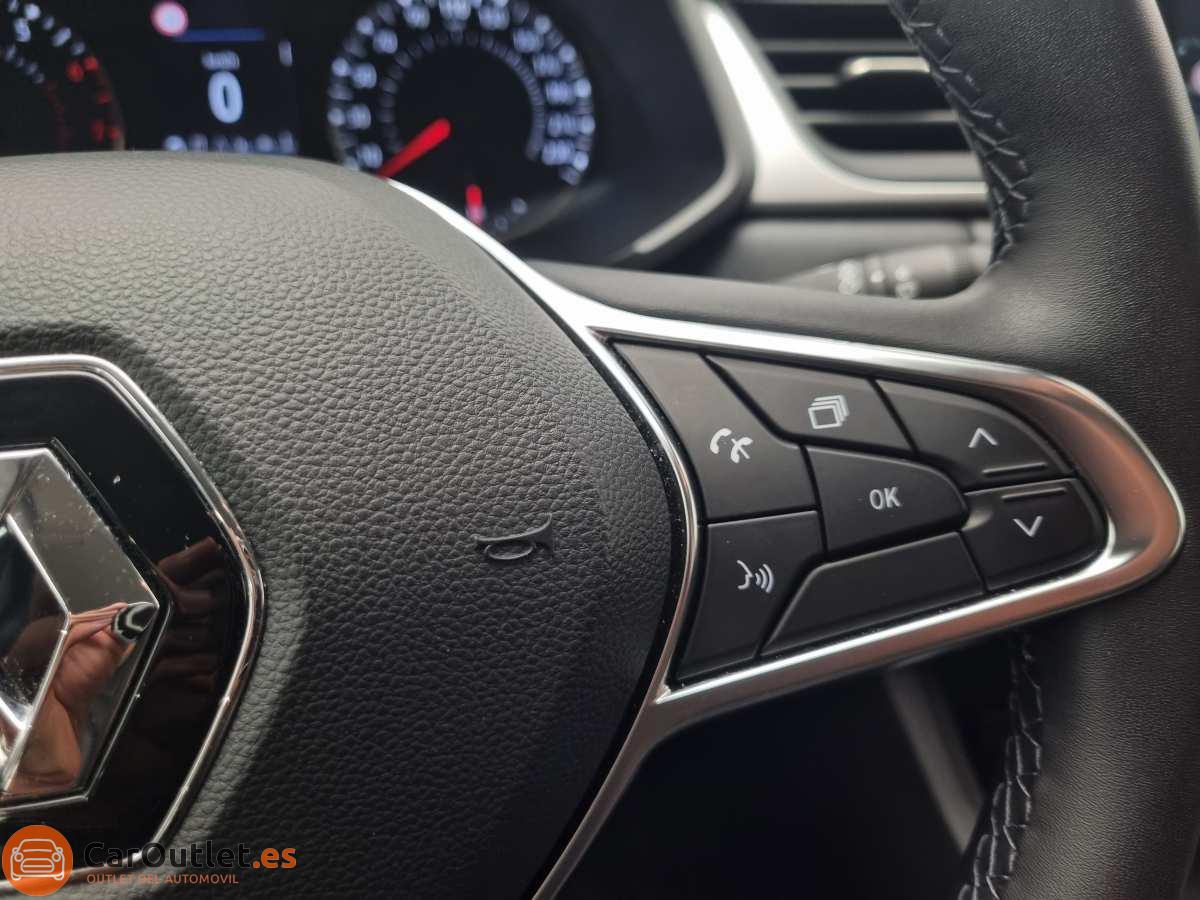 22 - Renault Captur 2023