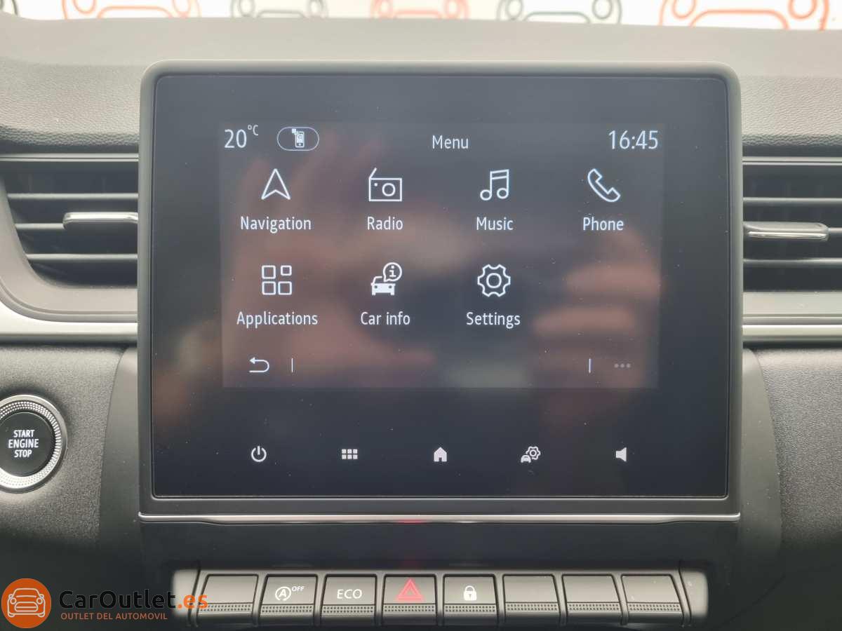 27 - Renault Captur 2023