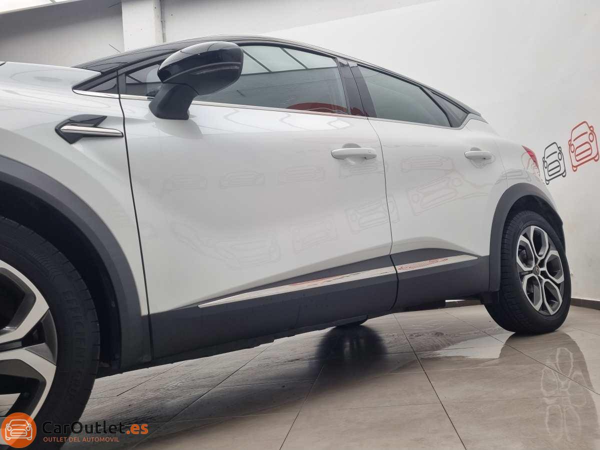 4 - Renault Captur 2021 - AUTO