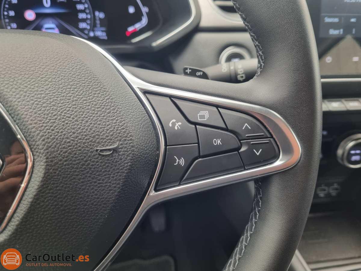 22 - Renault Captur 2021 - AUTO