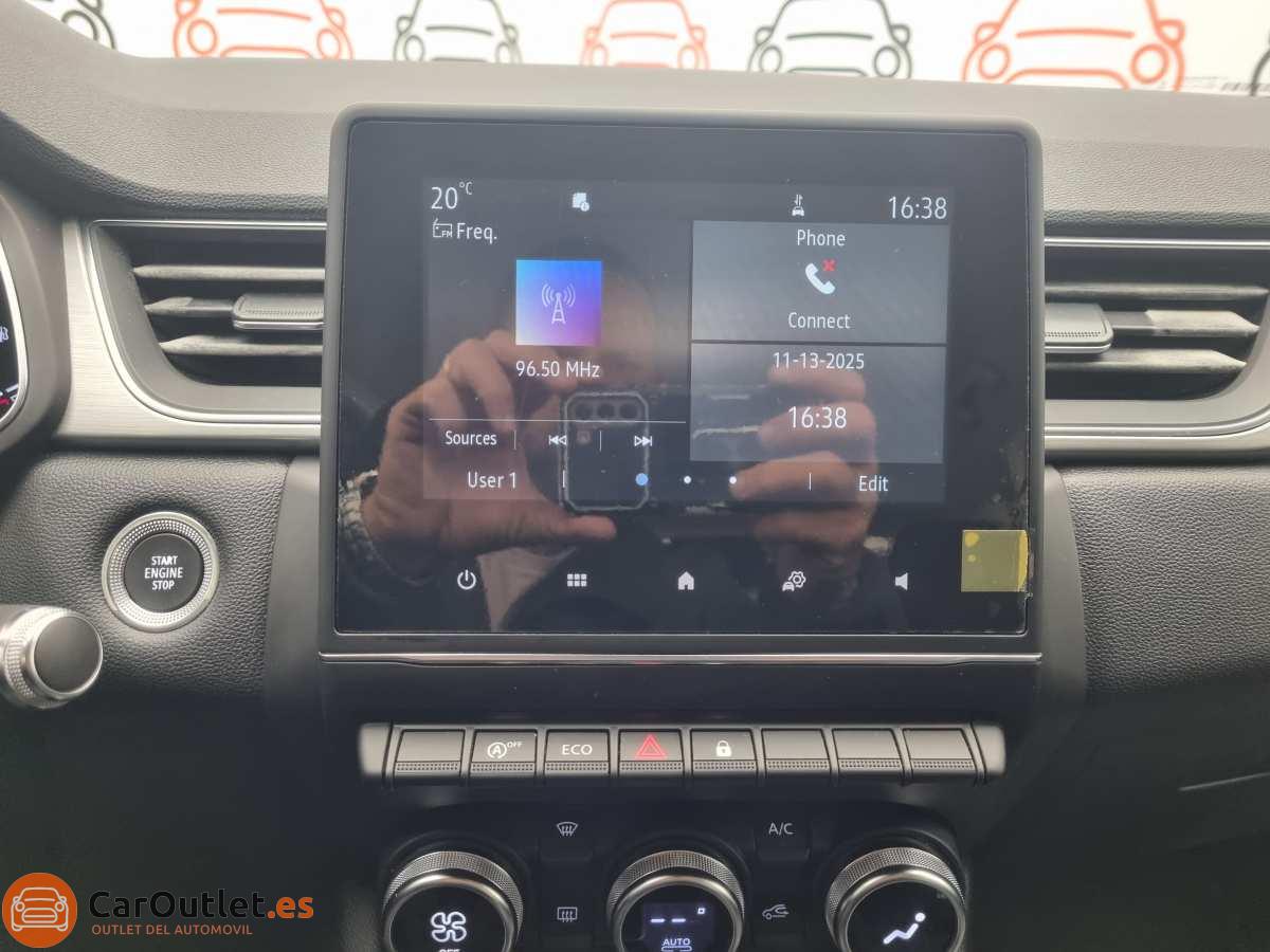 27 - Renault Captur 2021 - AUTO