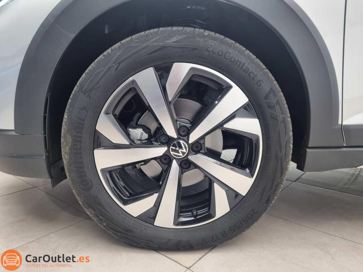 7 - Volkswagen Taigo 2024 - AUTO