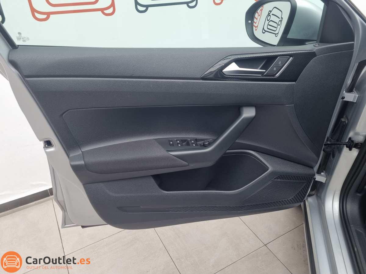 13 - Volkswagen Taigo 2024 - AUTO