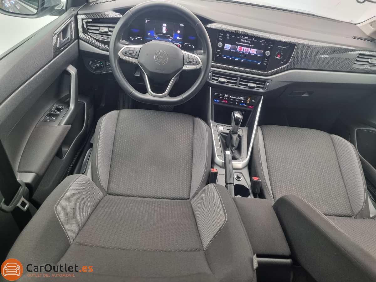 19 - Volkswagen Taigo 2024 - AUTO