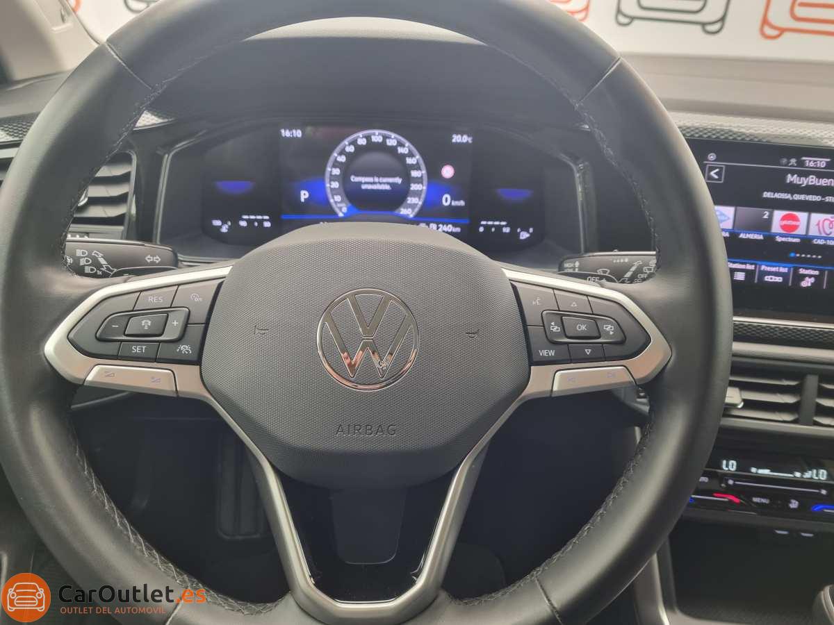 20 - Volkswagen Taigo 2024 - AUTO