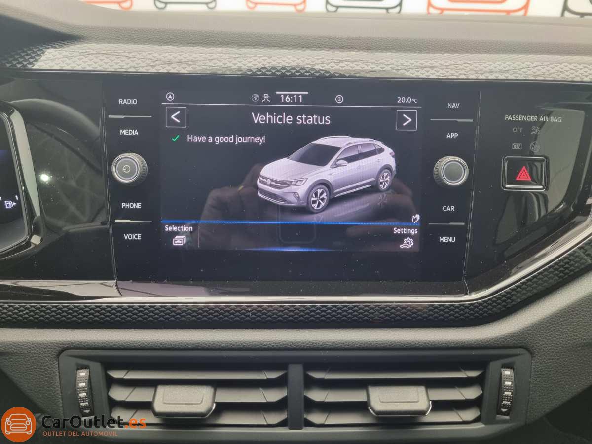 28 - Volkswagen Taigo 2024 - AUTO