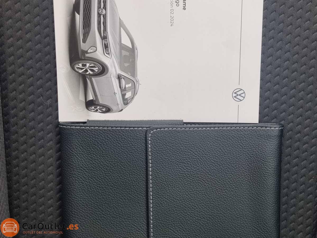 34 - Volkswagen Taigo 2024 - AUTO