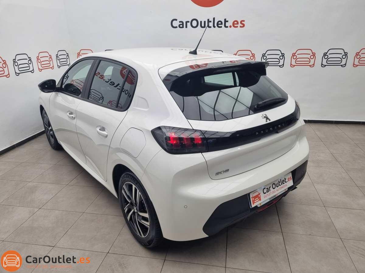 10 - Peugeot 208 2023 - AUTO