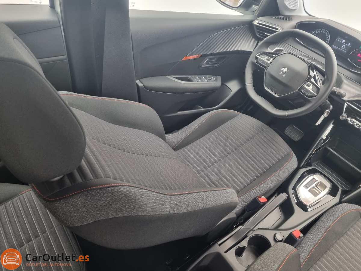 18 - Peugeot 208 2023 - AUTO