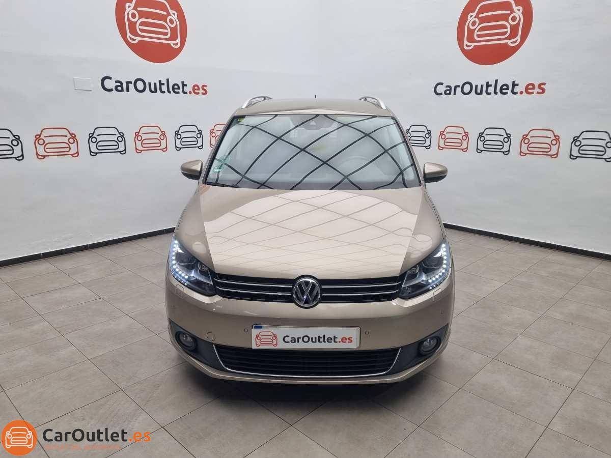 1 - Volkswagen Touran 2013 - AUTO