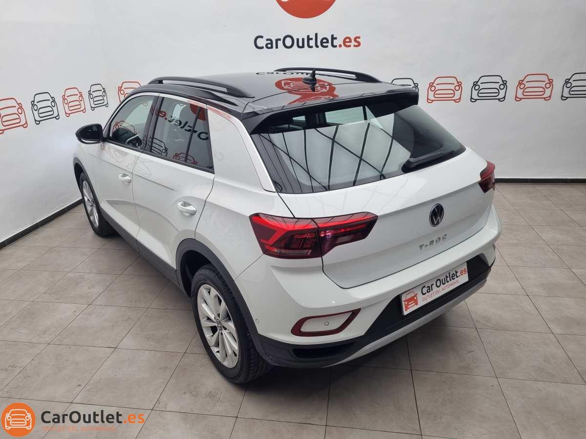 10 - Volkswagen T ROC 2023 - AUTO