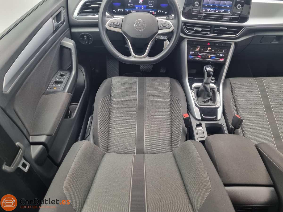 19 - Volkswagen T ROC 2023 - AUTO