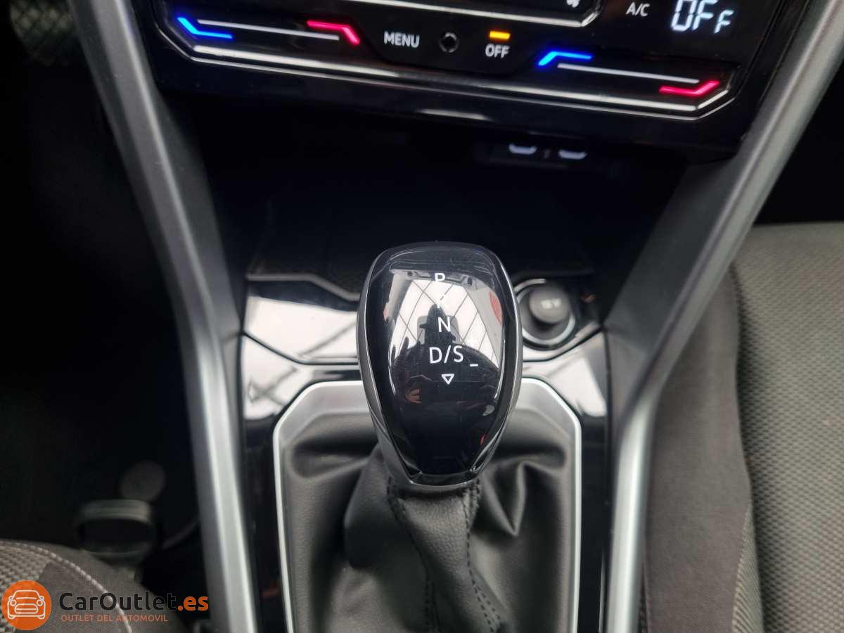 30 - Volkswagen T ROC 2023 - AUTO