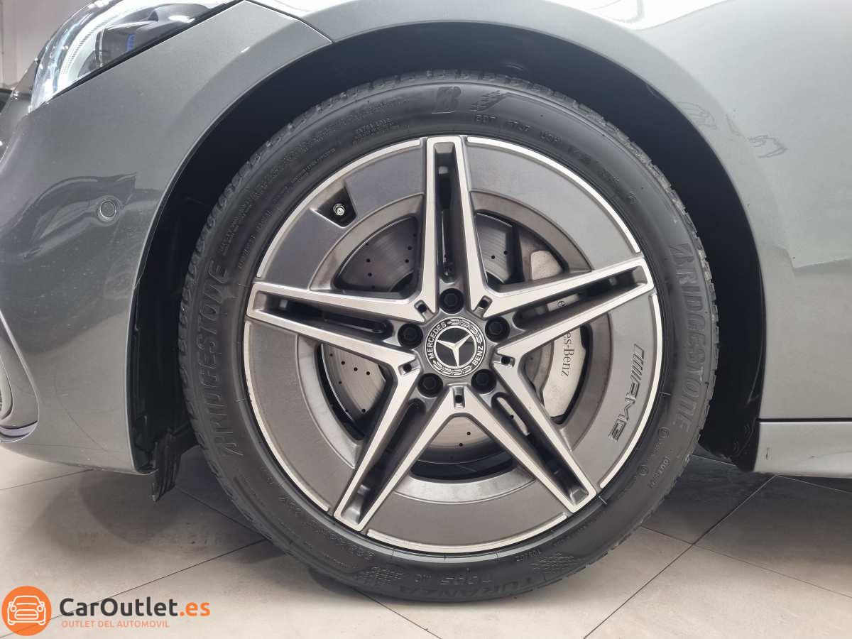 7 - Mercedes C Class 2024 - AUTO