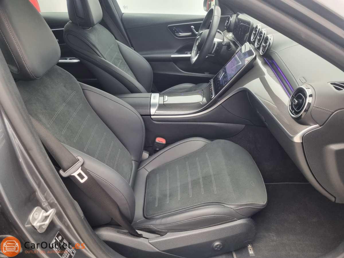 17 - Mercedes C Class 2024 - AUTO