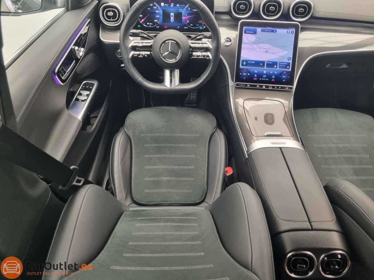 20 - Mercedes C Class 2024 - AUTO
