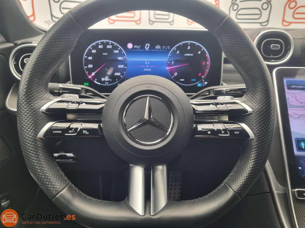 21 - Mercedes C Class 2024 - AUTO