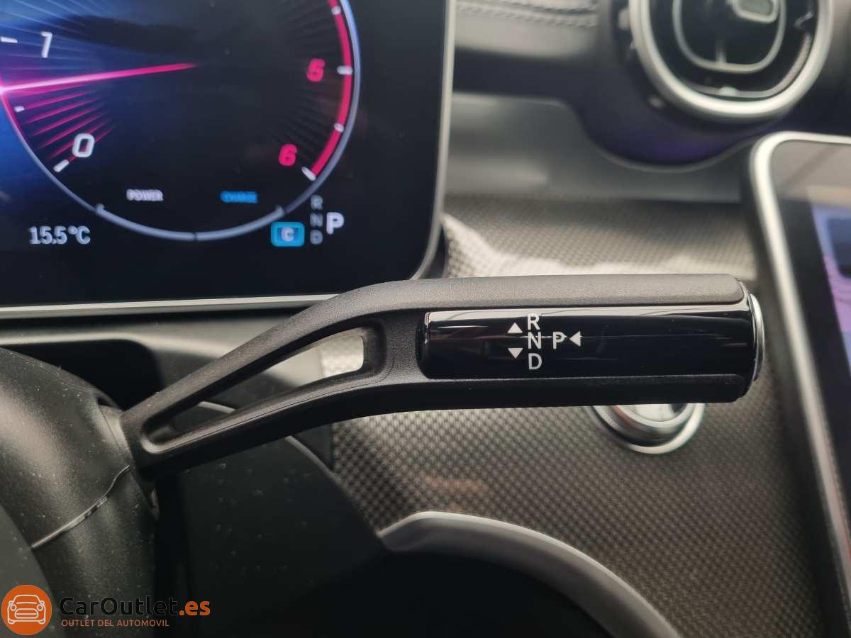 25 - Mercedes C Class 2024 - AUTO