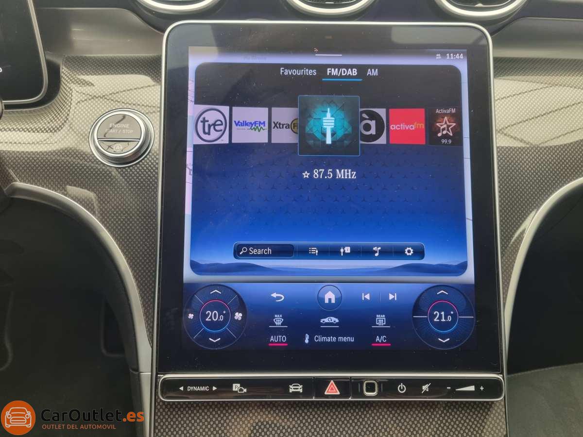 33 - Mercedes C Class 2024 - AUTO
