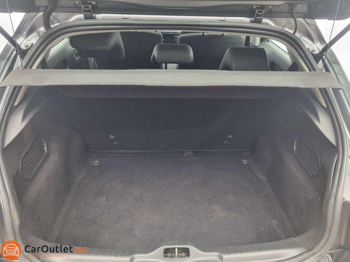 11 - Citroen C4 2015 - AUTO