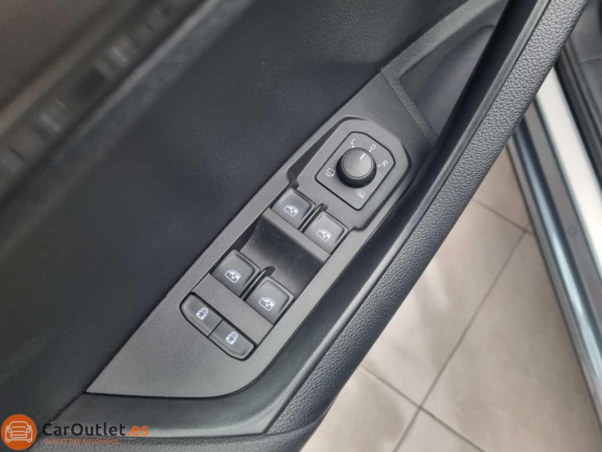 14 - Skoda KAROQ 2022 - AUTO