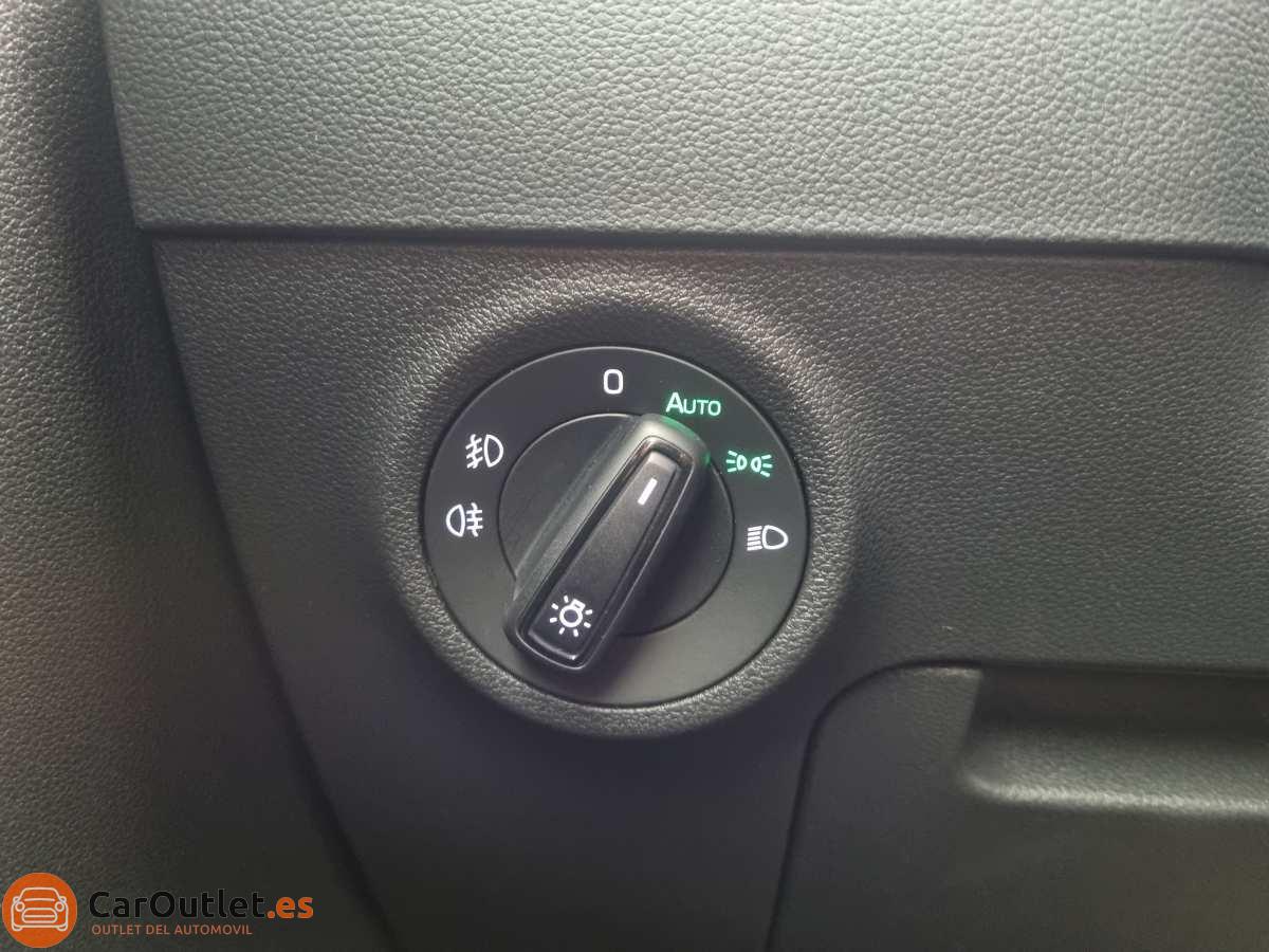 26 - Skoda KAROQ 2022 - AUTO