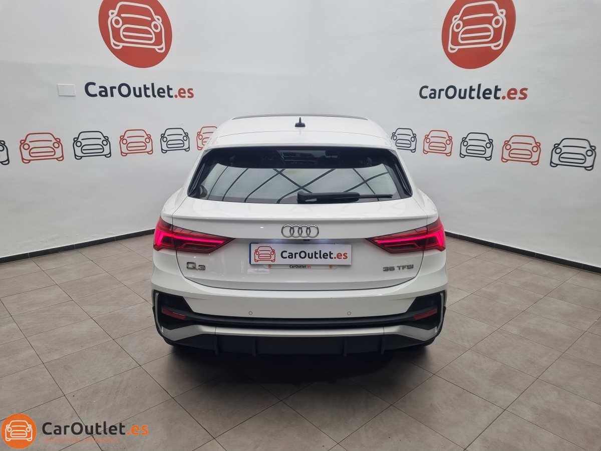 10 - Audi Q3 2020 - AUTO