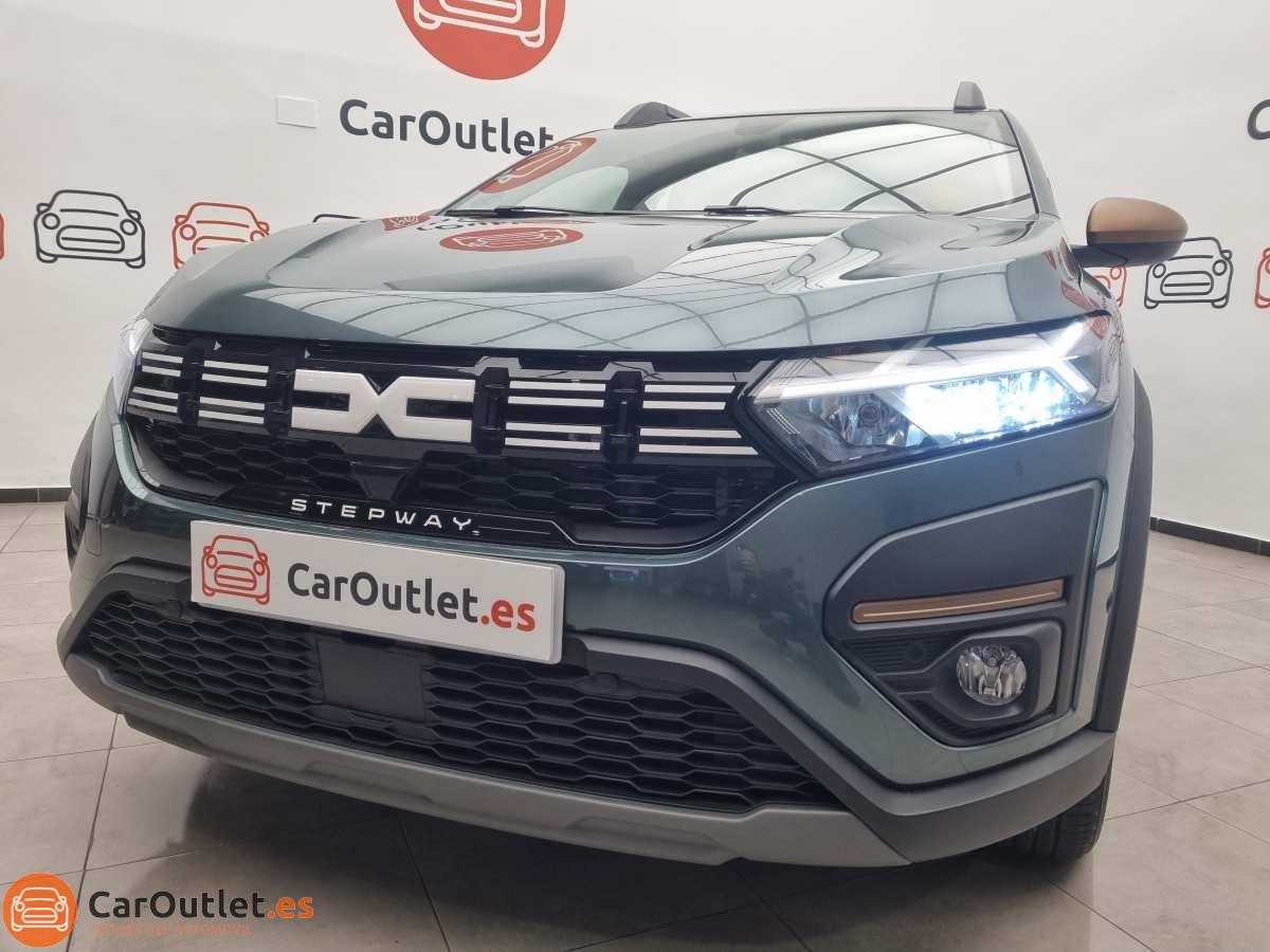 5 - Dacia Sandero Stepway 2024 - AUTO