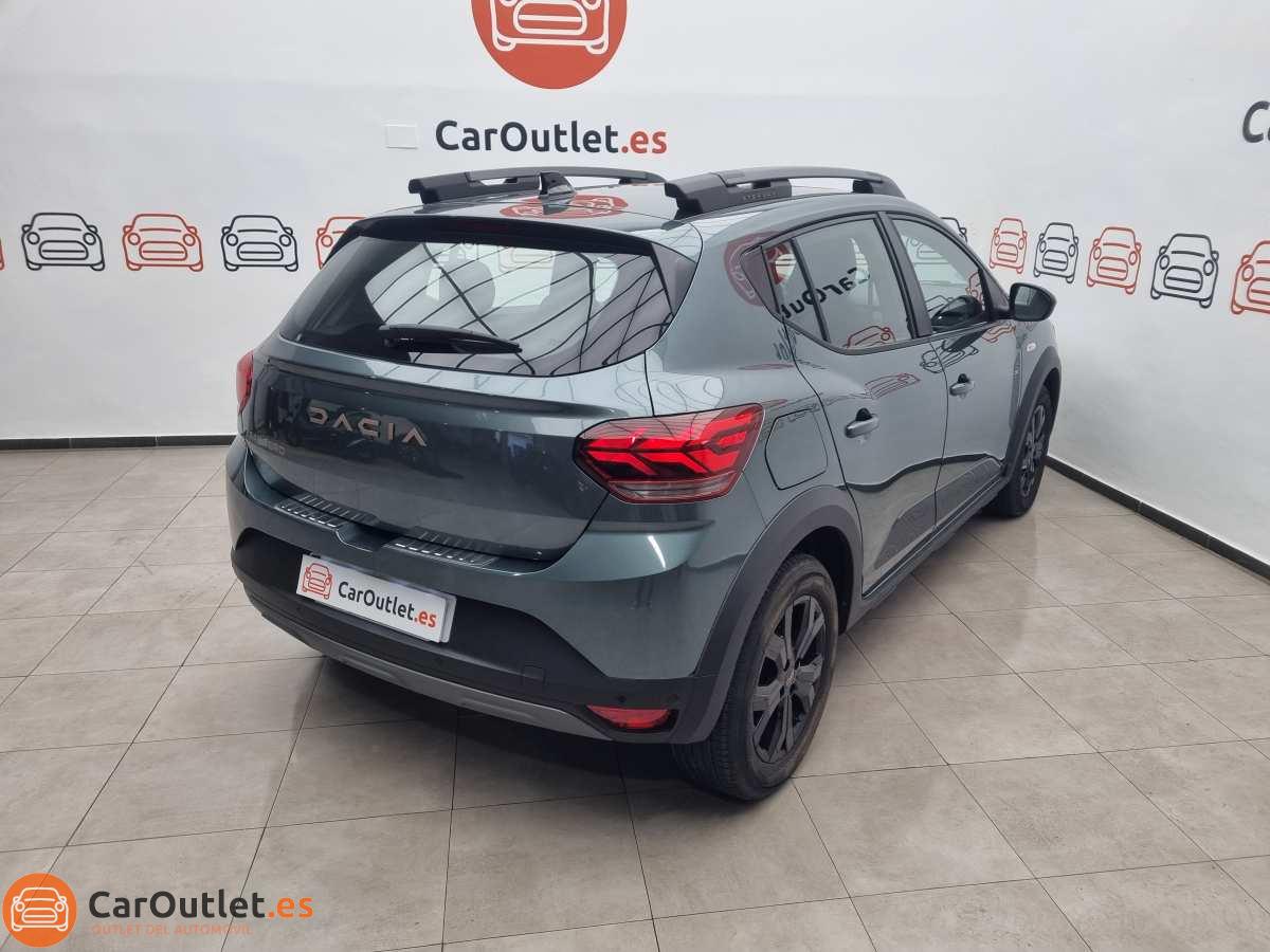 9 - Dacia Sandero Stepway 2024 - AUTO