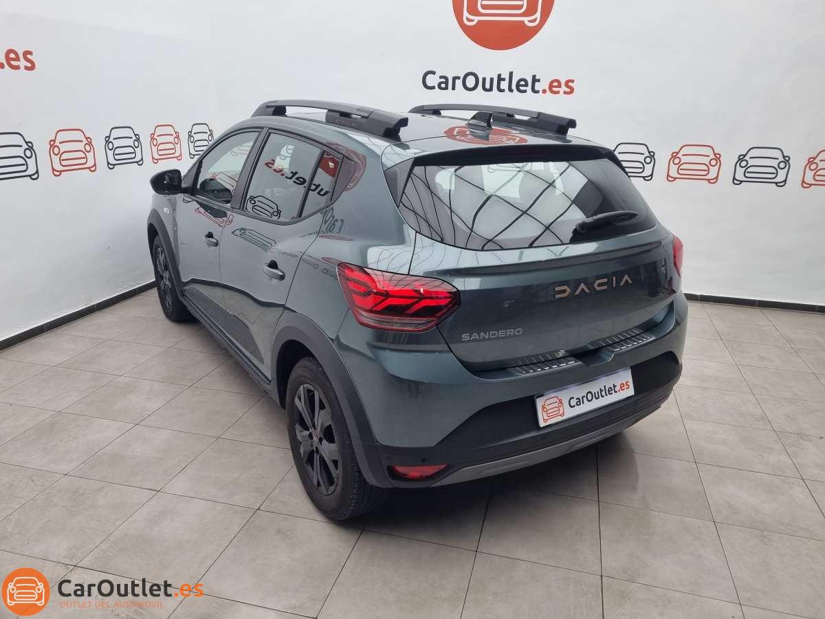 11 - Dacia Sandero Stepway 2024 - AUTO