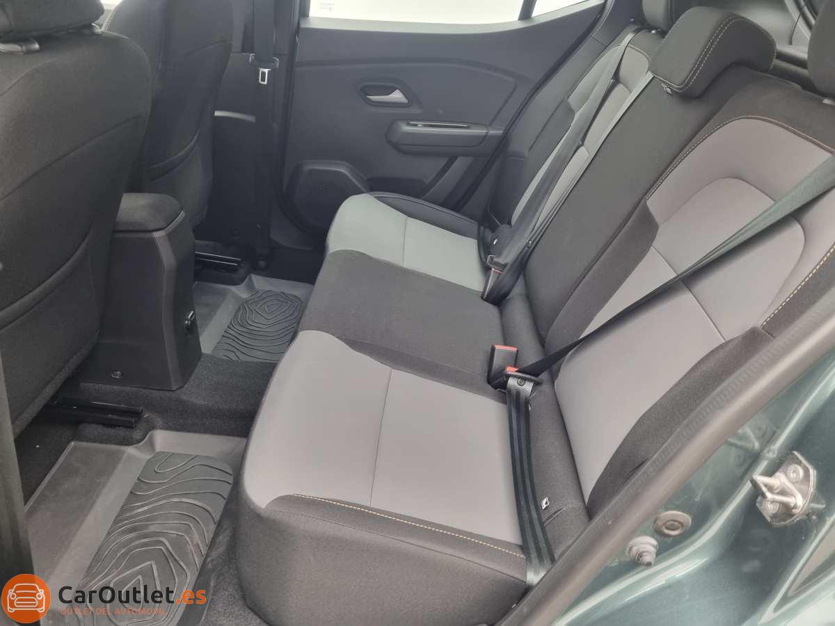 13 - Dacia Sandero Stepway 2024 - AUTO