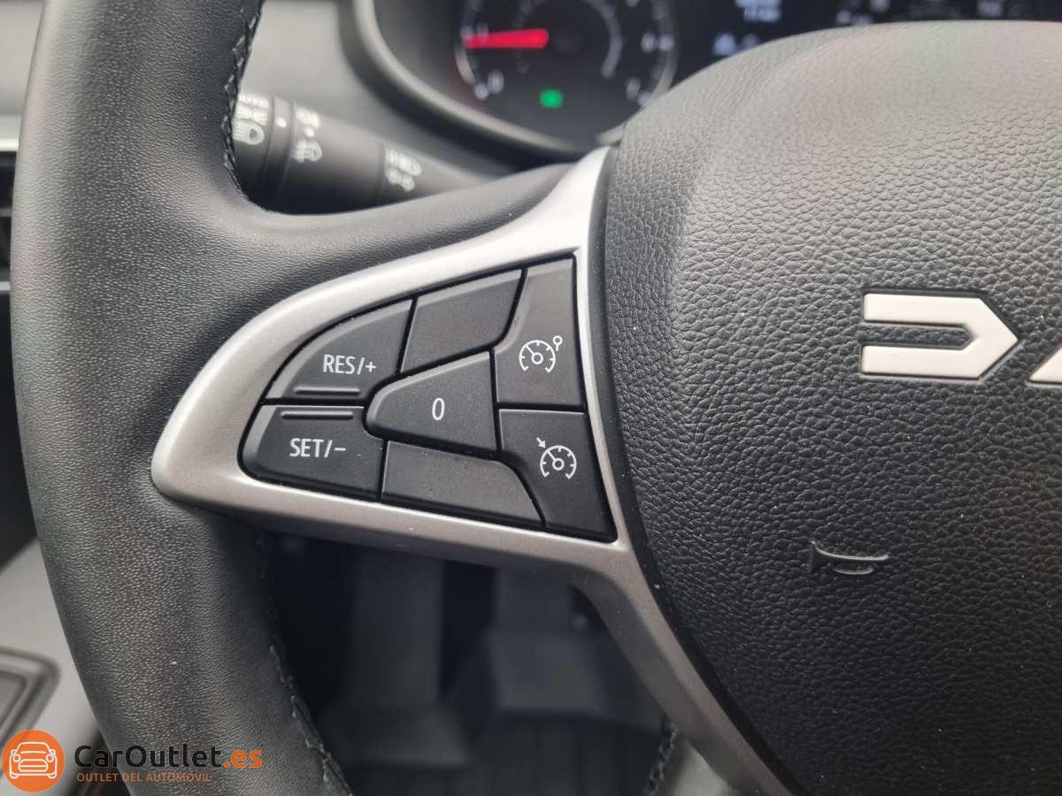 25 - Dacia Sandero Stepway 2024 - AUTO