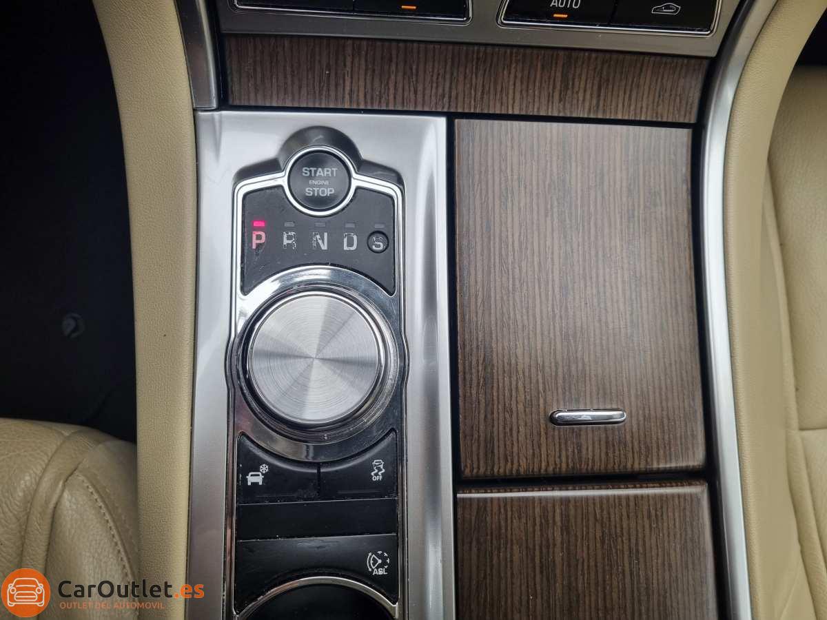 28 - Jaguar XF 2014 - AUTO